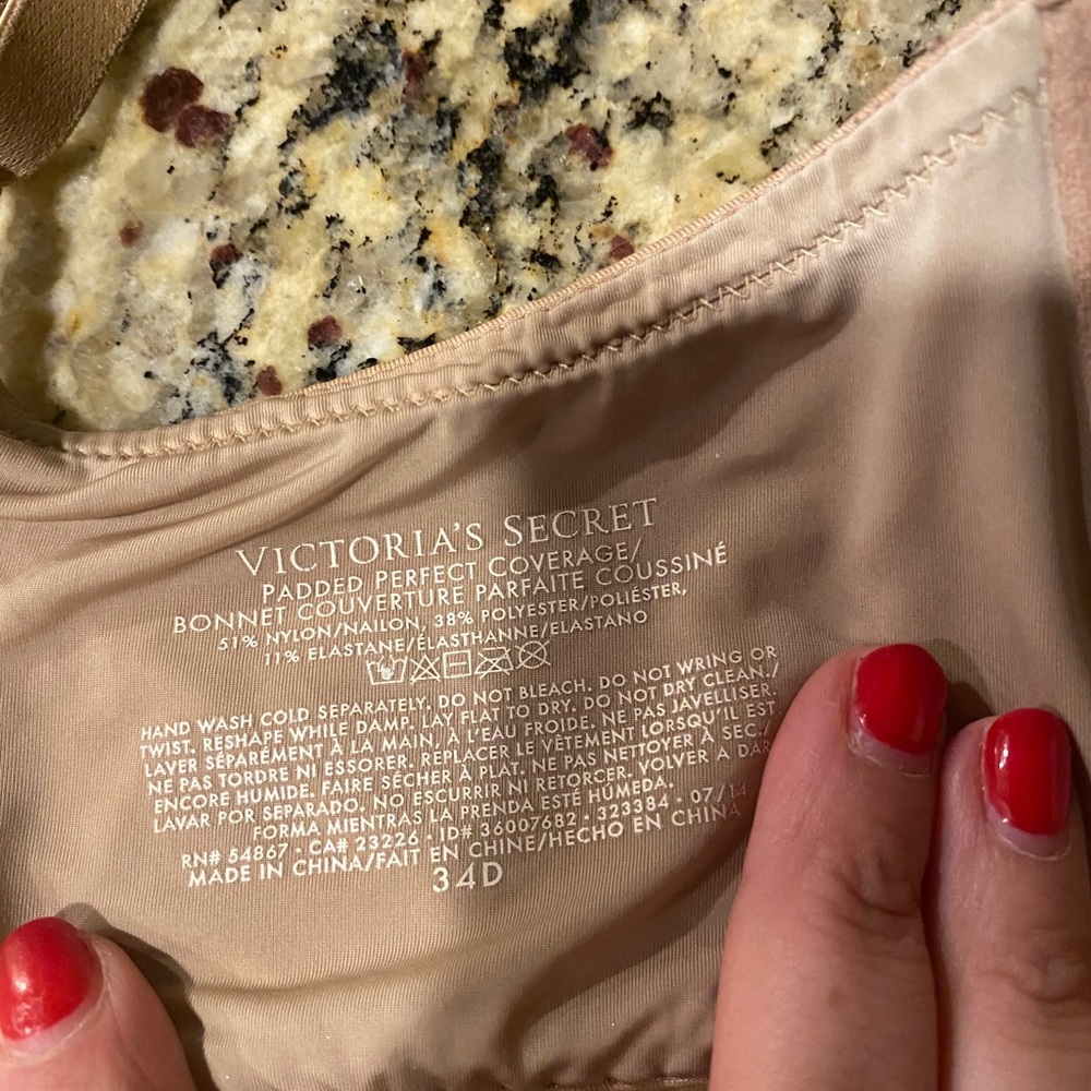 Victoria Secret Bra - tan